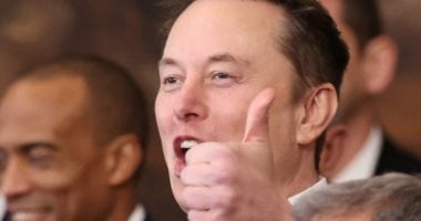 إيلون ماسك يستبق رسوم ترامب برفع أسعار "تسلا" فى كندا إيلون ماسك يستبق رسوم ترامب برفع أسعار "تسلا" فى كندا