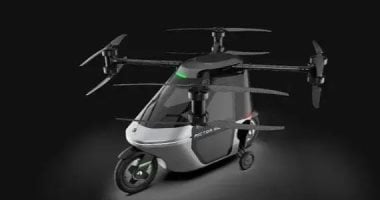 الصين تكشف عن دراجة نارية مزودة بشفرات هليكوبتر تحلق بسرعة 60 ميلاً فى الساعة الصين تكشف عن دراجة نارية مزودة بشفرات هليكوبتر تحلق بسرعة 60 ميلاً فى الساعة