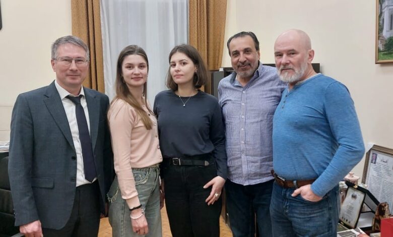 للمشاركة في معرض الكتاب وصول وفد الكتاب الروسي للمشاركة في معرض الكتاب وصول وفد الكتاب الروسي