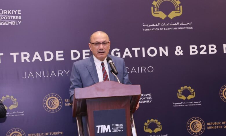 السفير التركي بالقاهرة: الاستثمارات التركية في مصر مستمرة بلا انقطاع.‏