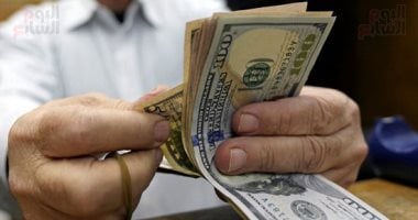 استقرار سعر الدولار اليوم السبت 8-3-2025 أمام الجنيه بسبب العطلة الأسبوعية
