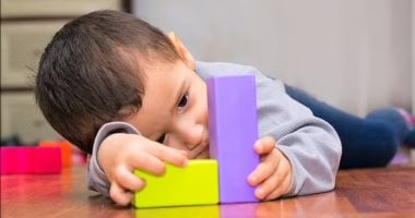 هل يمكن علاج التوحد نهائيا؟.. اعرف أهمية التدخل المبكر ومعرفة أعراض المرض
