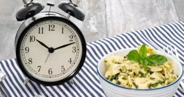 الفرق بين الصيام المتقطع والعكسى.. أيهما أفضل لفقدان الوزن؟ الفرق بين الصيام المتقطع والعكسى.. أيهما أفضل لفقدان الوزن؟