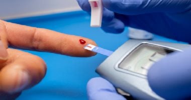 تعرف على دور التوتر فى ارتفاع نسب السكر بالدم وطرق السيطرة تعرف على دور التوتر فى ارتفاع نسب السكر بالدم وطرق السيطرة