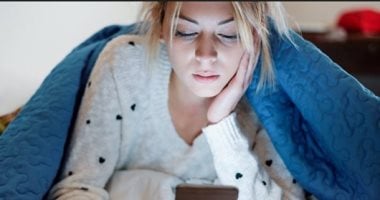 خطوة بخطوة.. إزاى تربط موبايلك بالكمبيوتر وتنقل البيانات بسهولة؟ خطوة بخطوة.. إزاى تربط موبايلك بالكمبيوتر وتنقل البيانات بسهولة؟