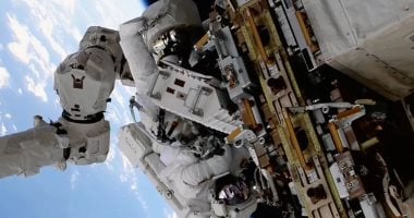 تفاصيل أول رحلة نسائية بالكامل للفضاء.. المغنية كاتى بيرى من أبرز المسافرات