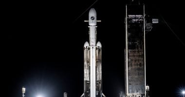 ناسا تستبدل كبسولة "سبيس إكس" لتسريع عودة رواد فضاء عالقين ناسا تستبدل كبسولة "سبيس إكس" لتسريع عودة رواد فضاء عالقين