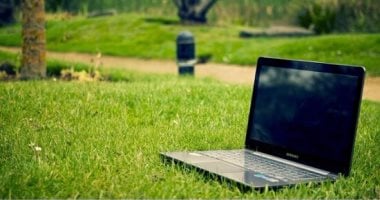 نصائح تساعد على شحن بطارية اللاب توب بشكل أسرع لتوفير وقتك نصائح تساعد على شحن بطارية اللاب توب بشكل أسرع لتوفير وقتك