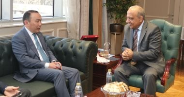 وزير الكهرباء يستقبل سفير كازاخستان بالقاهرة لبحث التعاون والشراكة والاستثمار وزير الكهرباء يستقبل سفير كازاخستان بالقاهرة لبحث التعاون والشراكة والاستثمار