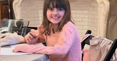 وفاة مراهقة إيطالية بعد معاناتها من مرض نادر جعلها محاصرة فى جسد طفلة وفاة مراهقة إيطالية بعد معاناتها من مرض نادر جعلها محاصرة فى جسد طفلة