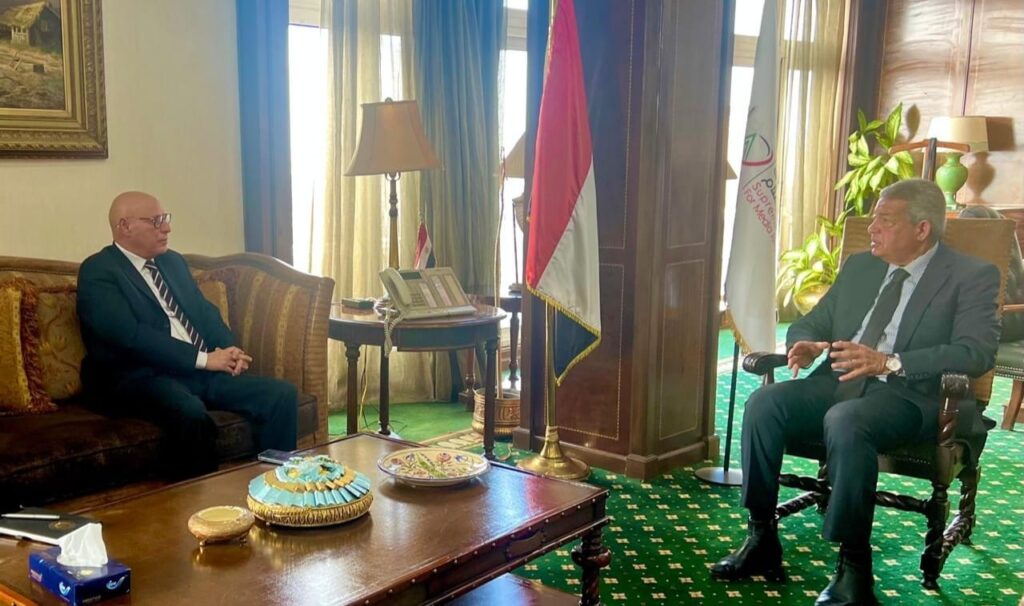 رئيس قطاع الإعلام والاتصال يجتمع مع رئيس المجلس الأعلى لتنظيم الإعلام رئيس قطاع الإعلام والاتصال يجتمع مع رئيس المجلس الأعلى لتنظيم الإعلام