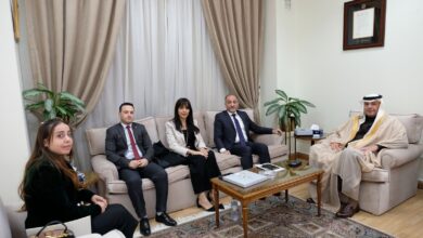 مستجدات القضية الفلسطينية وتحركات الجامعة العربية في لقاء السفير منزلاوي