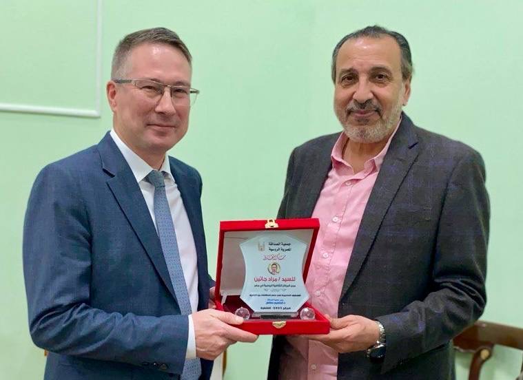 قبل عودته الي موسكو جاتين : شربت من ماء النيل في اسوان لأعود الي مصر قبل عودته الي موسكو جاتين : شربت من ماء النيل في اسوان لأعود الي مصر