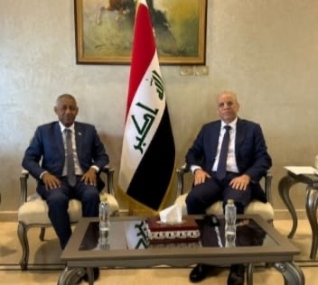 سفير العراق يناقش التحضيرات للقمه العربيه القادمة وسبل تعزيز العلاقات مع سفير السودان