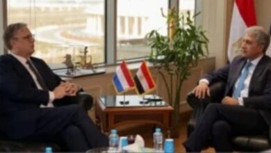 في لقاء وزير السياحة سفير هولندا يبحث تعزيز العمل الأثري والترميم بالمواقع الأثرية