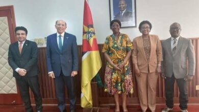 مقابلة سفير مصر فى مابوتو مع وزيرة الخارجية الموزمبيقية