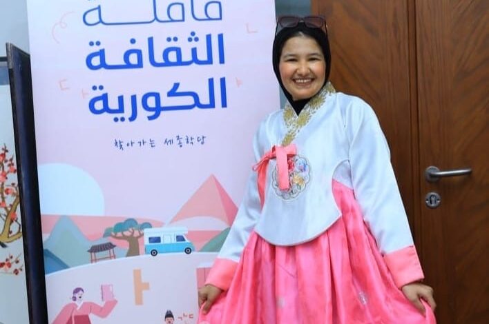 قافلة الثقافة الكورية تزور مكتبة مصر العامة في أسوان قافلة الثقافة الكورية تزور مكتبة مصر العامة في أسوان