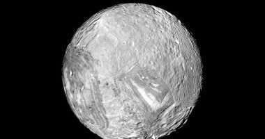 زى النهاردة.. جيرارد كويبر يكتشف قمر أورانوس "ميراندا"