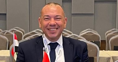 شريف البربرى: وضع حد أدنى لأجر العمل بـ 28 جنيهًا فى الساعة "الأول من نوعه"