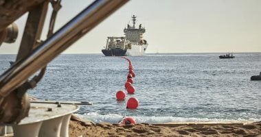 ميتا تؤكد بناء أطول كابل بحري في العالم "واتروورث"