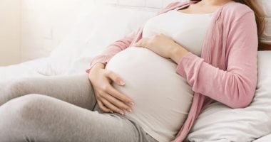 هل ضعف عنق الرحم يزيد من خطر حدوث مضاعفات أثناء الحمل؟