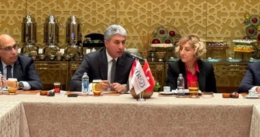 وزير السياحة: فرص كبيرة للاستثمار السياحي بالساحل الشمالي