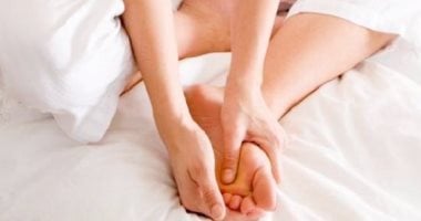 ما الأسباب الشائعة لتنميل الأطراف.. ومتى يجب الذهاب للطبيب ما الأسباب الشائعة لتنميل الأطراف.. ومتى يجب الذهاب للطبيب