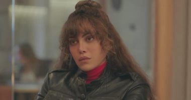 مسلسل أثينا.. التصرف الصحيح عند إفصاح صديق عن رغبته في الانتحار مسلسل أثينا.. التصرف الصحيح عند إفصاح صديق عن رغبته في الانتحار