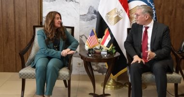 وزير البترول يلتقى سفيرة الولايات المتحدة فى مصر لبحث تعزيز التعاون المشترك