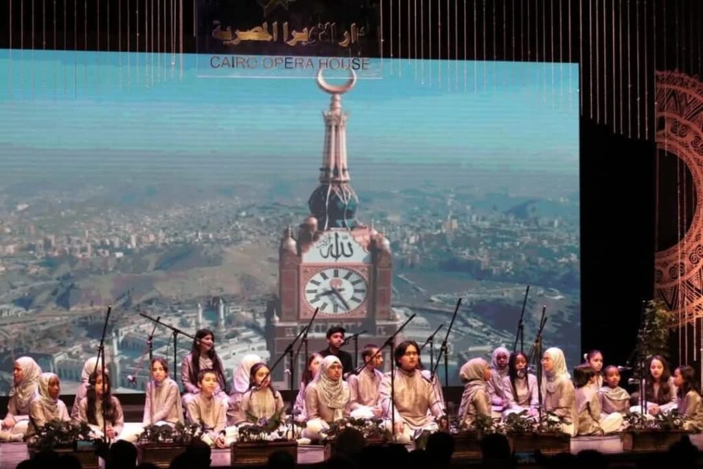 الخميس.. فنون باكستان على المسرح الصغير الخميس.. فنون باكستان على المسرح الصغير