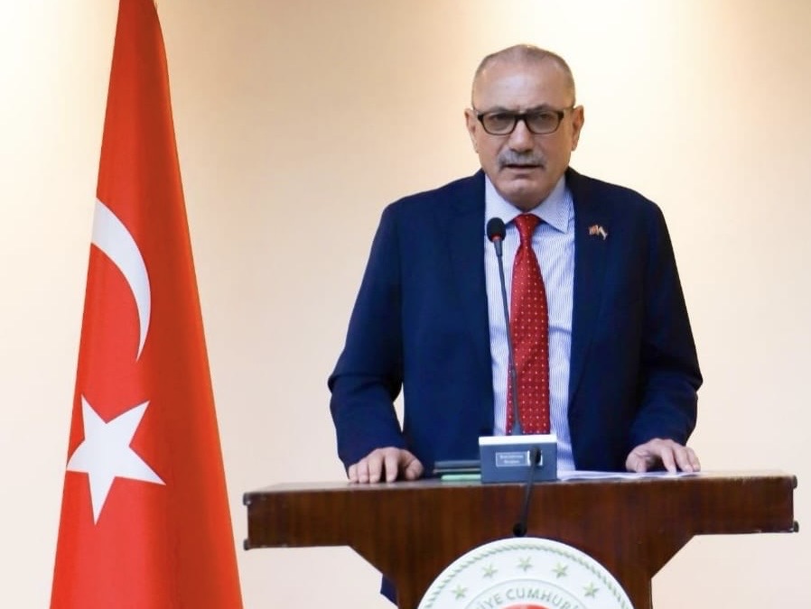 في الاحتفال بمئوية العلاقات بين البلدين سفير تركيا هناك أربعة مصانع جاهزة في منطقة القناة بقيمة تزيد عن 200مليون دولار