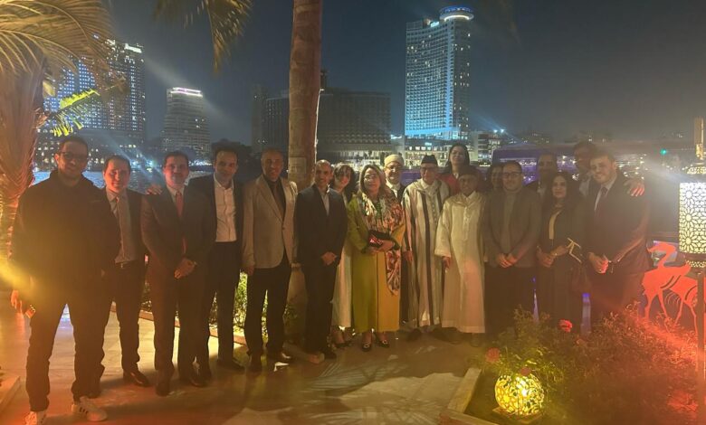 سفير المغرب يقيم افطارا رمضانيا للعائلة الدبلوماسية المغربية بالقاهرة سفير المغرب يقيم افطارا رمضانيا للعائلة الدبلوماسية المغربية بالقاهرة