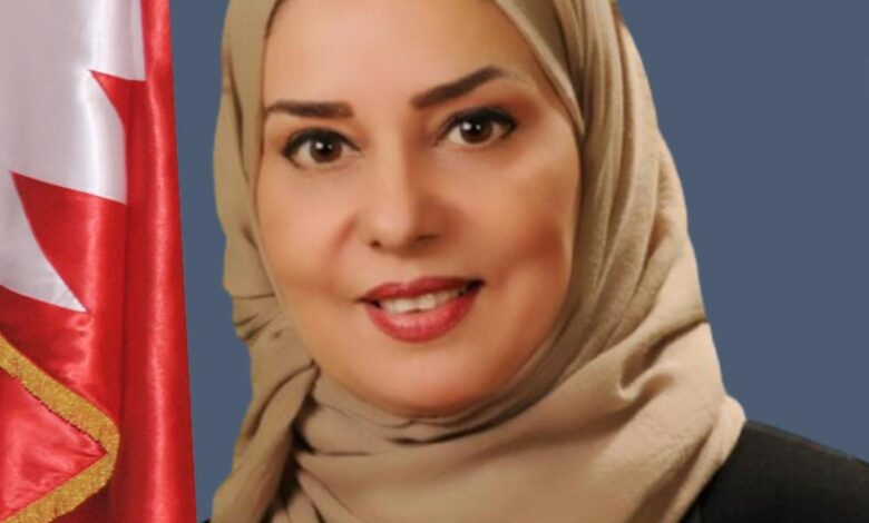 سفيرة مملكة البحرين بالقاهرة تهنئ الجامعة العربية بمناسبة مرور 80 عام على تأسيسها سفيرة مملكة البحرين بالقاهرة تهنئ الجامعة العربية بمناسبة مرور 80 عام على تأسيسها