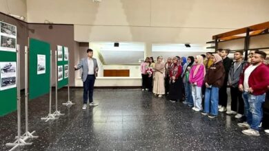 في عيد المرأة معرض صور وعرض شبابي لرموز المرأة الروسية والمصرية