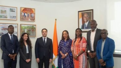 سفير مصر في كوت ديفوار يلتقى مع وزيرة الثقافة والفرانكفونية