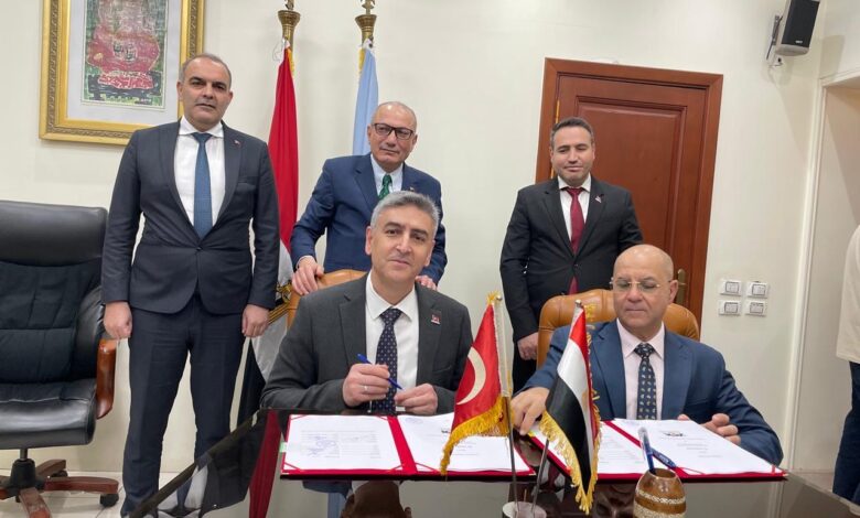 توقيع اتفاقية تعاون بين شركة هافيلسان ومصنع قادر التابع للهيئة العربية للتصنيع توقيع اتفاقية تعاون بين شركة هافيلسان ومصنع قادر التابع للهيئة العربية للتصنيع