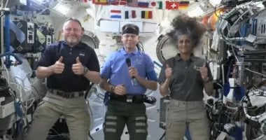 رواد ناسا العالقين في الفضاء لمدة 9 أشهر يحصلون على موعد للعودة للأرض