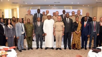 القوات المسلحة تكرم سفيري الكاميرون ورواندا في المجمع الطبي