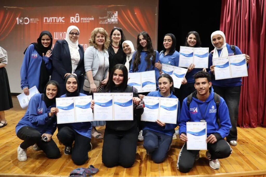 نجاح مبهر لمدرسة المسرح الروسي بالقاهرة