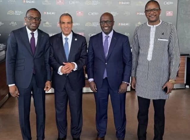 وزير الخارجية والهجرة يلتقي وزراء خارجية رواندا وبوركينا فاسو وبنين على هامش منتدى أنطاليا الدبلوماسي