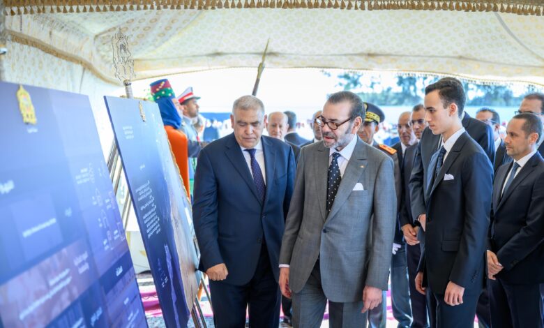 ملك المغرب يعطي انطلاقة إحداث منصة المخزون والاحتياطات الأولية للصمود في مواجهة الكوارث ملك المغرب يعطي انطلاقة إحداث منصة المخزون والاحتياطات الأولية للصمود في مواجهة الكوارث