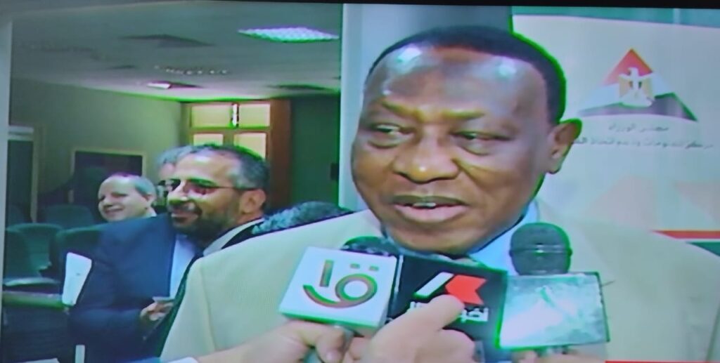 سفير الكاميرون نقدر دور مصر فى اكتشاف كنوز القارة الأفريقية والاستفادة منها بشكل أمثل سفير الكاميرون نقدر دور مصر فى اكتشاف كنوز القارة الأفريقية والاستفادة منها بشكل أمثل