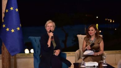 سفيرة الاتحاد الأوروبي تساند المرأة في أسوان