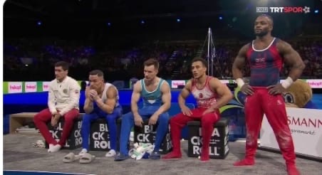 سفير تركيا يهنئ ادم اسيل بطل أوروبا في الجمباز لعام 2025