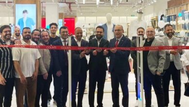 أكد سفير تركيا بالقاهرة صالح موطلو شن، أن سلاسل المتاجر التركية تتسارع في التوسع والنمو في مصر. أكد سفير تركيا بالقاهرة صالح موطلو شن، أن سلاسل المتاجر التركية تتسارع في التوسع والنمو في مصر.