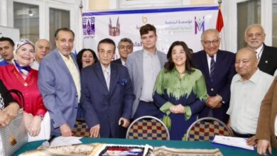 تورته مصرية في اليوم الوطني الروسي