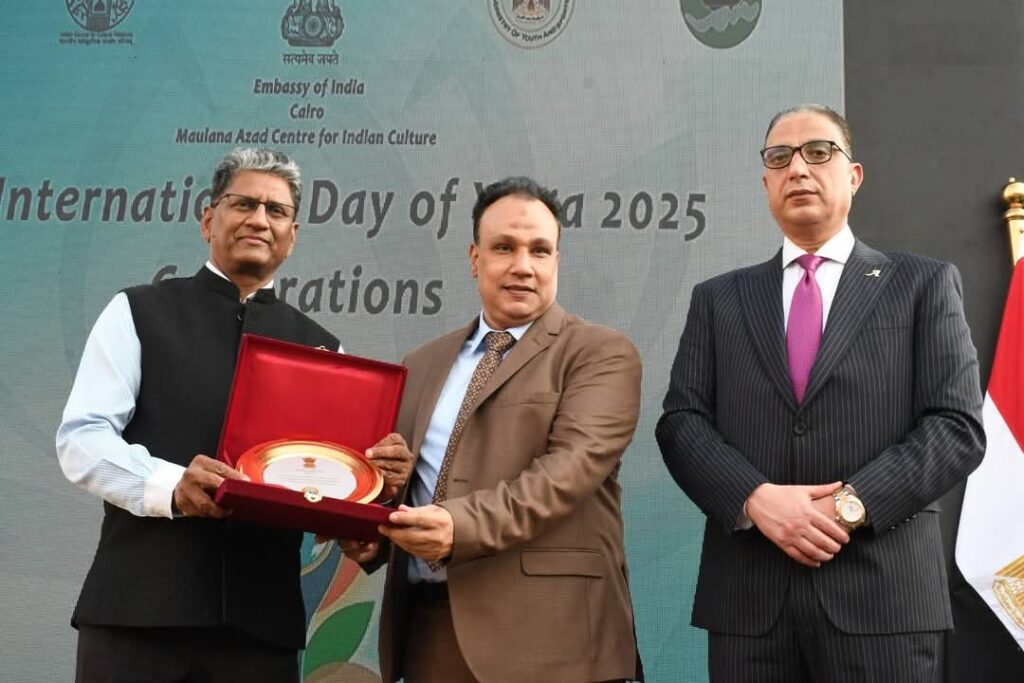 محافظ الفيوم وسفير الهند يشهدان فعاليات الاحتفال باليوم العالمي لليوجا