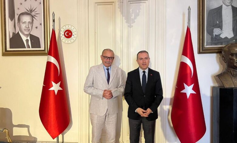 تواصل جهود تركيا من أجل الامن والسلام في السودان بلقاء السفير شن والسيدفاتح