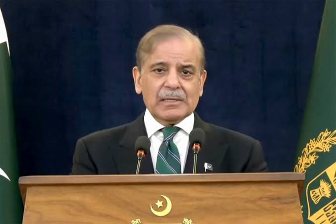 رئيس وزراء باكستان محمد شهباز شريف يُهنئ الرئيس المصري عبد الفتاح السيسي بعيد الأضحى المبارك