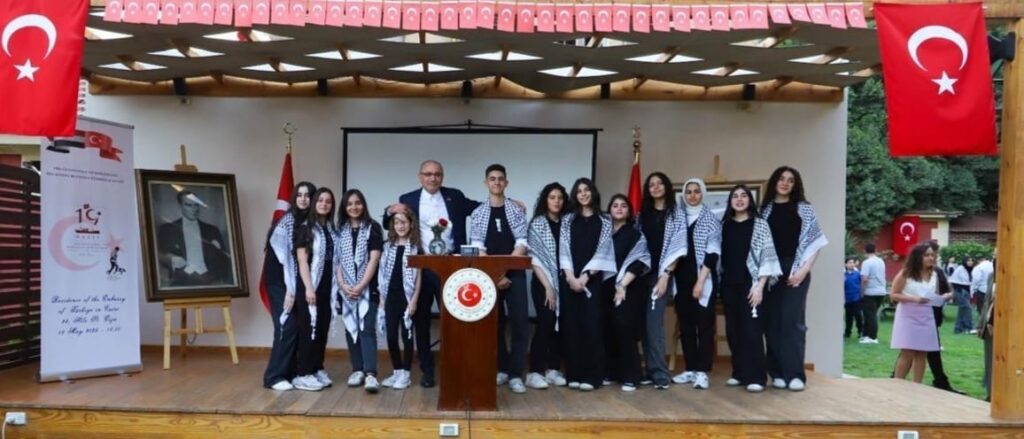 سفير تركيا في اليوم العالمي للاجئين الوضع في غزة اليوم يجرح ضمير الإنسانية وقيمها جرحاً عميقا سفير تركيا في اليوم العالمي للاجئين الوضع في غزة اليوم يجرح ضمير الإنسانية وقيمها جرحاً عميقا